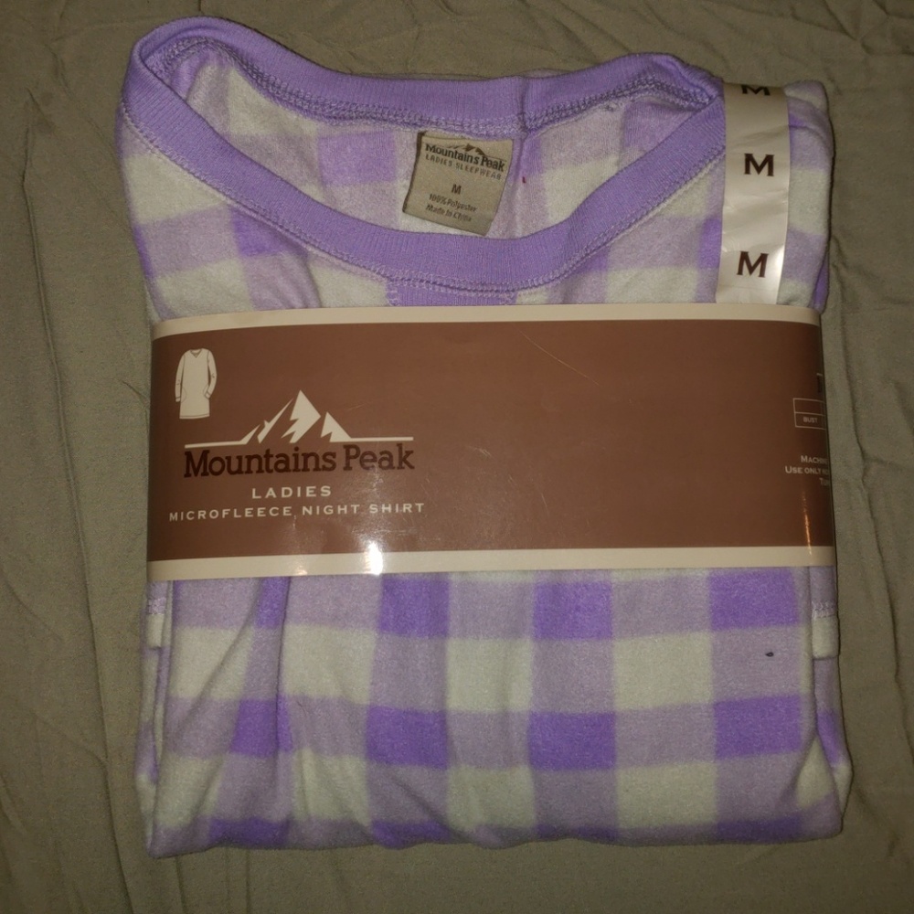 Night gown